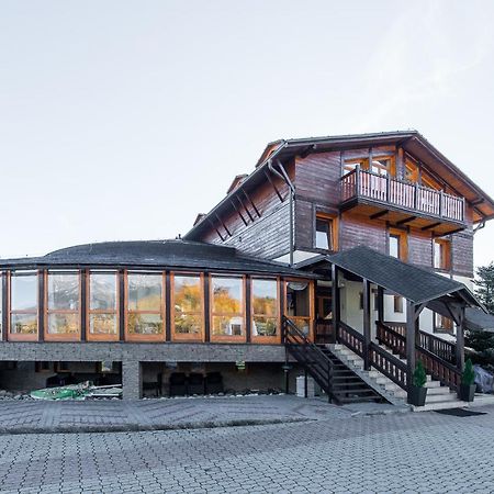 Hotel Euforia Nova Lesna Bagian luar foto