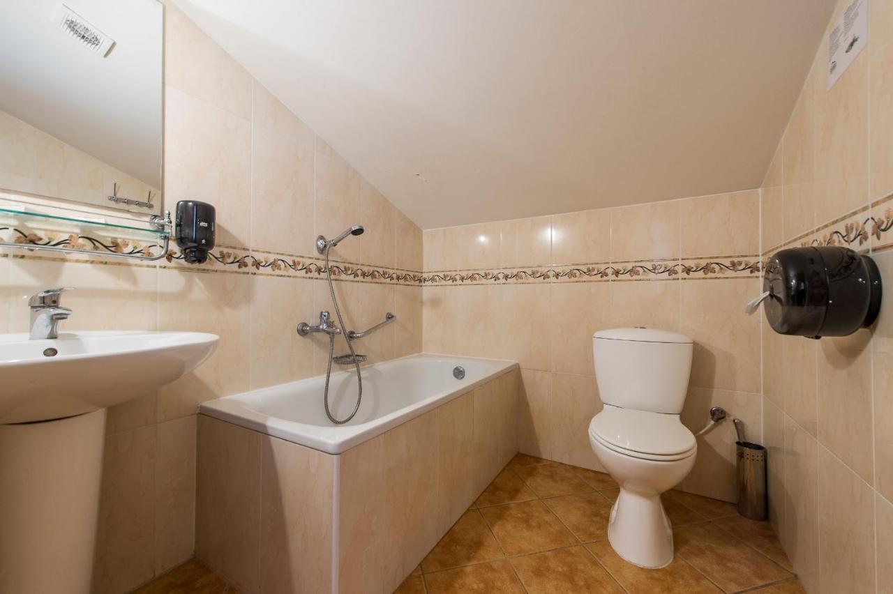Hotel Euforia Nova Lesna Bagian luar foto