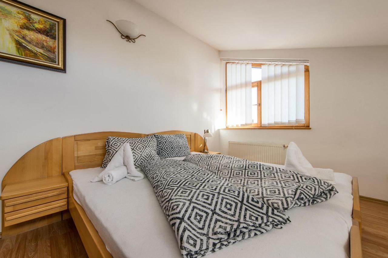 Hotel Euforia Nova Lesna Bagian luar foto