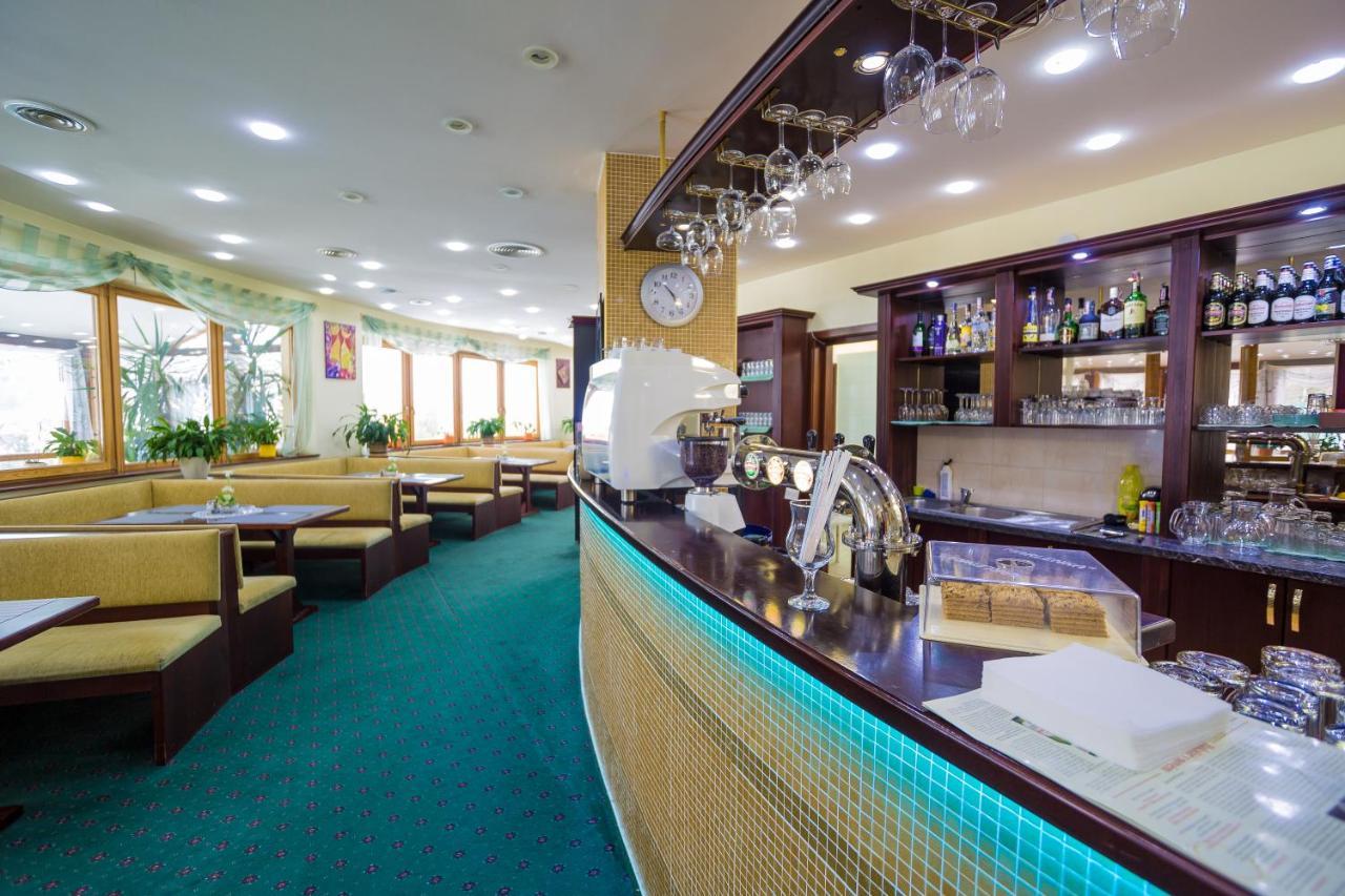Hotel Euforia Nova Lesna Bagian luar foto